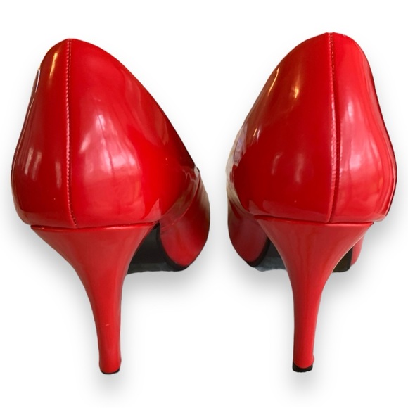 DELICACY RED PLATFORM HEELS/PUMPS. WOMEN’S SIZE 6 - Picture 4 of 5